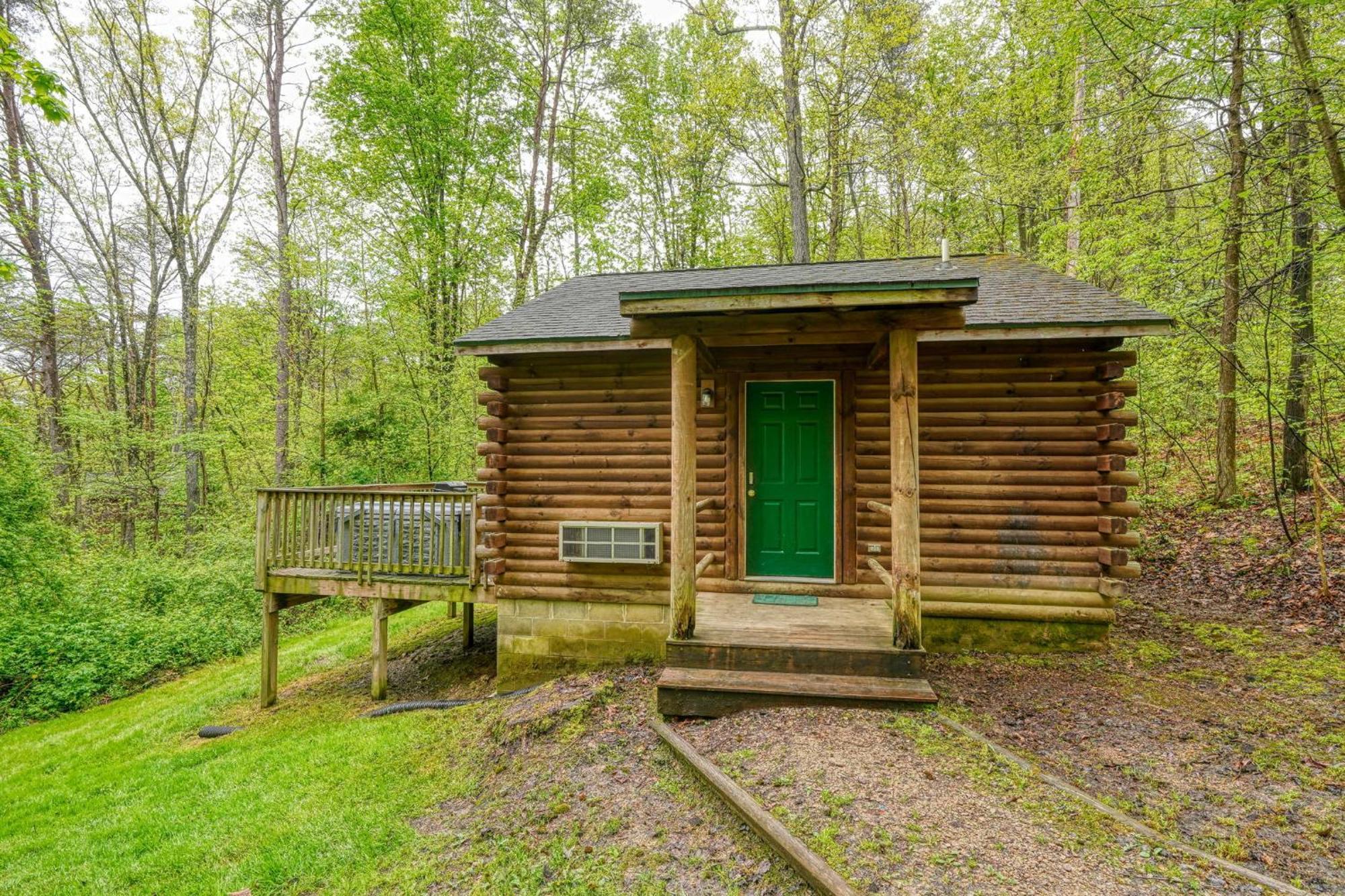 Blue Rose Cabins - Big Woody Cabin Logan Dış mekan fotoğraf