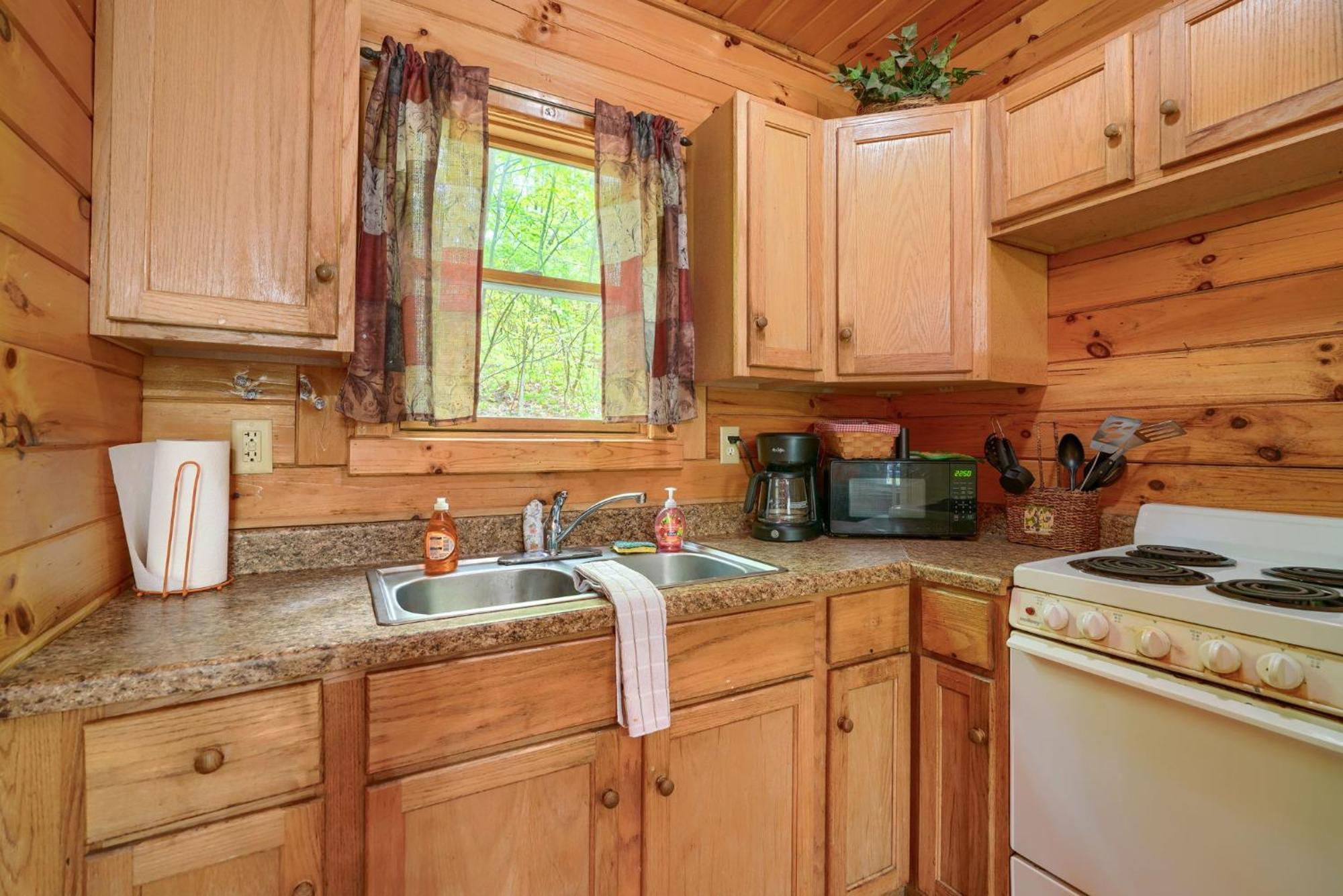 Blue Rose Cabins - Big Woody Cabin Logan Dış mekan fotoğraf